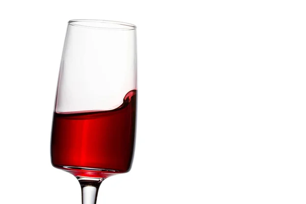 Aufregende Kleine Welle Von Rotwein Einem Eleganten Glas Appetitanregenden Alkoholischen — Stockfoto