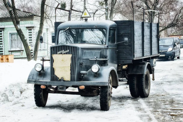 Old Vintage Military Car Winter Road — Stock Photo, Image