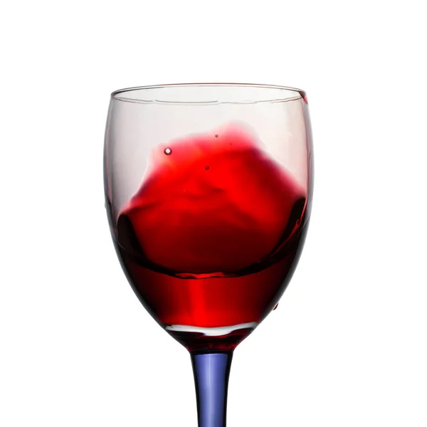 Bella Ondata Vino Rosso Bicchiere Trasparente Sfondo Bianco Una Deliziosa — Foto Stock