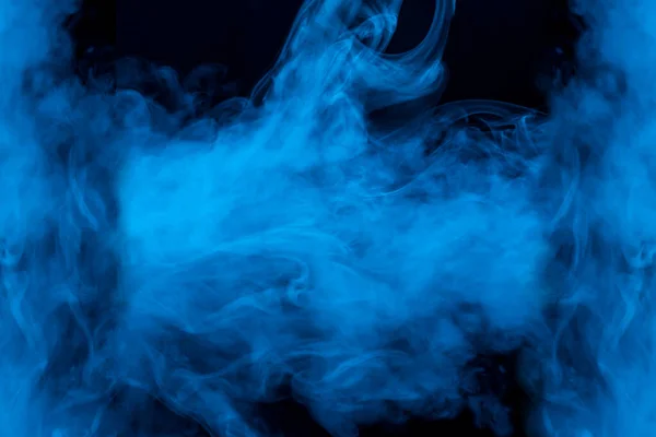神奇的蓝色香烟蒸气图案浓密而神秘的云彩背景设计神秘的抽象 — 图库照片