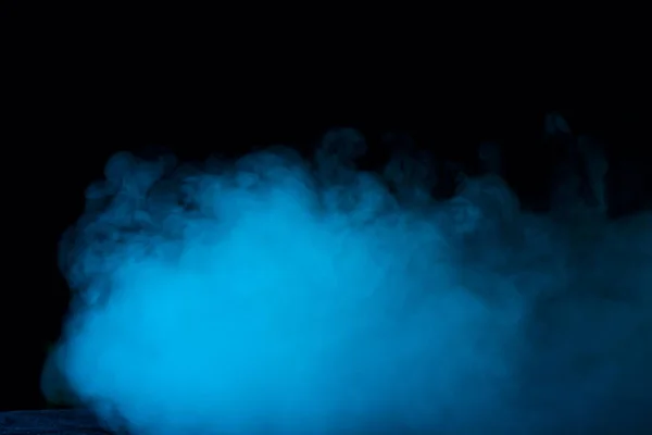 Vapeur Bleue Dense Mystérieuse Sur Fond Sombre Une Atmosphère Passionnante — Photo