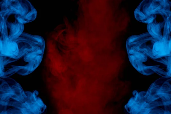 Κόκκινο Μυστικιστικό Ατμό Τσιγάρων Συναρπαστικά Μπλε Σχέδια Στις Άκρες Της — Φωτογραφία Αρχείου