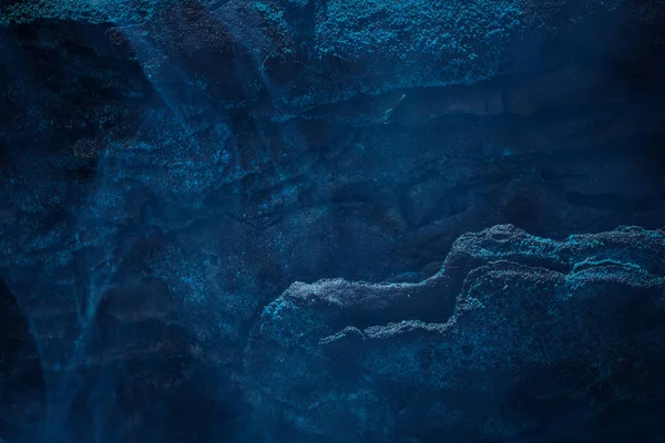 Las Fantazja Tło Czarujący Przezroczysty Niebieski Mgła Pokryte Noc Drzewo — Zdjęcie stockowe