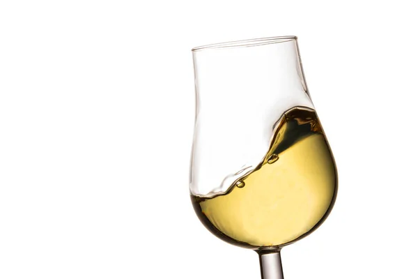 Μικρό Κύμα Λευκού Κρασιού Ποτήρι Λευκό Φόντο Ένα Γευστικό Αλκοολούχο — Φωτογραφία Αρχείου