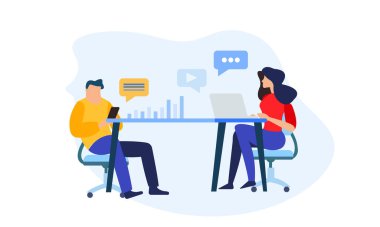 Masa geliştirme konseptinde çalışan erkek ve kadın.