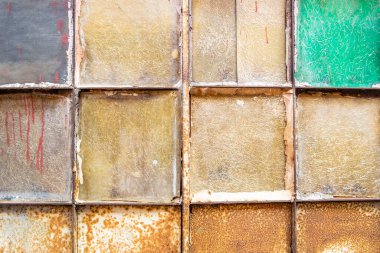 Tuğla duvarın arka planı, beton zemin dokusu metal ve çizikler olarak kullanılabilir