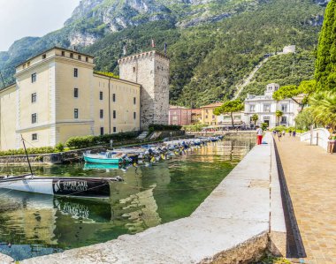 Eski şehir Kotor 'un güzel manzarası, monthe gro