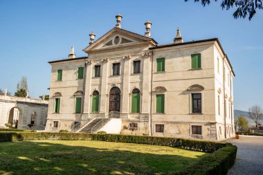 Montecchio Maggiore 'daki Villa Cordellina Lombardi manzarası. 31 Mart 2019 Montecchio Maggiore, Vicenza - İtalya