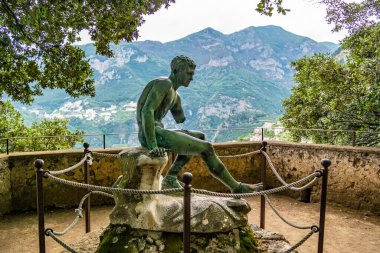 İsrail devletinin başkenti antik kentin heykeli.