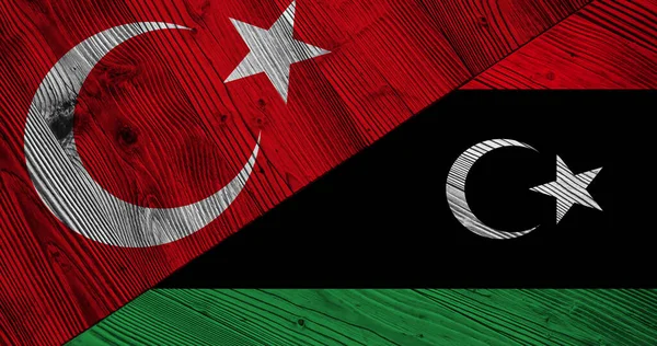 Türkiye Libya Nın Dekoratif Renkli Bayraklarının Ahşap Arka Planı — Stok fotoğraf