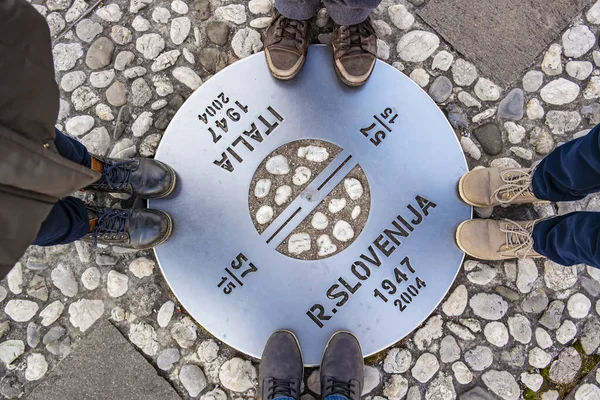 Gorizia yakınlarında İtalya ile Slovenya arasındaki sınır. 3 Ocak 2019 Gorizia, Friuli Venezia Giulia - İtalya