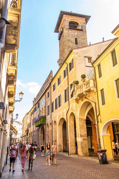 Venedig Italien September 2017 Touristen Besuchen Die Straße Der Altstadt — Stockfoto