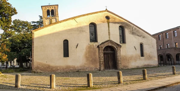 Blick Auf Die Kirche San Martino Dorf Este Der Provinz — Stockfoto