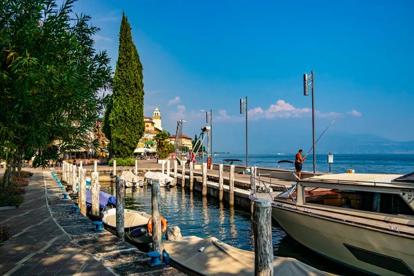 Vista Largo Del Lago Garda Gardone Riviera Provincia Brescia Septiembre — Foto de Stock