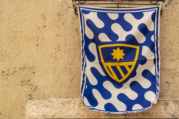 Bandera Medieval Del Palio Feltre Colgada Una Ventana Belluno Italia —  Fotos de Stock