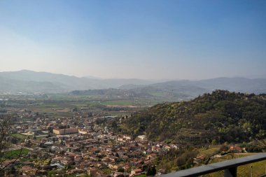 Montecchio Maggiore 'un tepesinden manzara, Vicenza - İtalya
