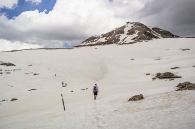 İtalya, Trentino alto Adige, Pordoi Geçidi 'ndeki Maria Sığınağı' ndan dağ manzarası