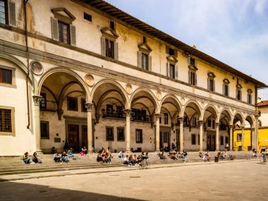 Spedale degli Innocenti 'ye bakın. 24 Nisan 2018 Floransa, Toskana - İtalya