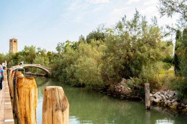 Torcello adasının manzarası. 20 Eylül 2020 Torcello, Venedik - İtalya