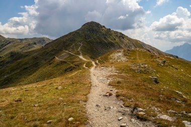 Dağların güzel manzarası