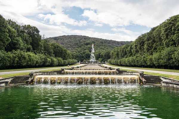 Vue Des Fontaines Avec Des Statues Palais Royal Caserte Juin — Photo