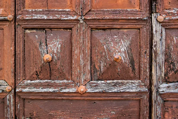 Παλιά Πόρτα Ενός Σπιτιού Κλείστε — Φωτογραφία Αρχείου