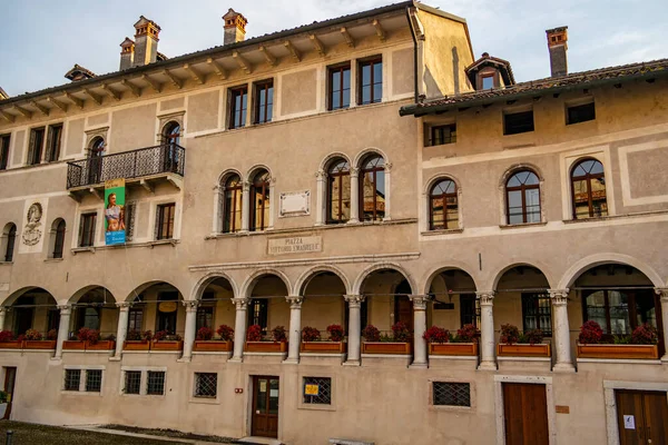 Vista Antiguo Palacio Ciudad Feltre Provincia Belluno Febrero 2020 Feltre —  Fotos de Stock