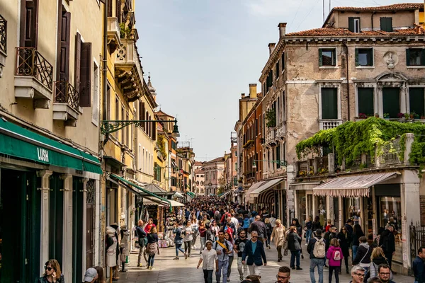 Vista Pelas Ruas Veneza Abril 2019 Veneza Itália — Fotografia de Stock