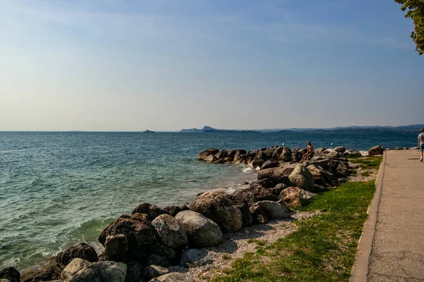 Deniz Kıyısının Güzel Manzarası — Stok fotoğraf