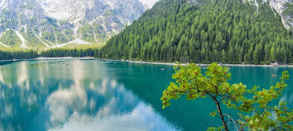 Hermoso Lago Las Montañas — Foto de Stock