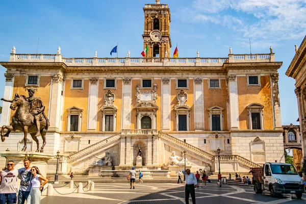 Vista Com Turistas Campidoglio Roma Agosto 2019 Roma Lácio Itália — Fotografia de Stock