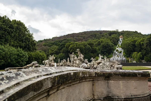 Vue Des Fontaines Avec Des Statues Palais Royal Caserte Juin — Photo