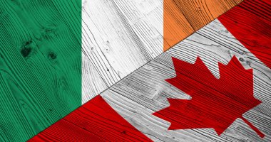 Tahta tahtalarda İrlanda ve Kanada bayrakları
