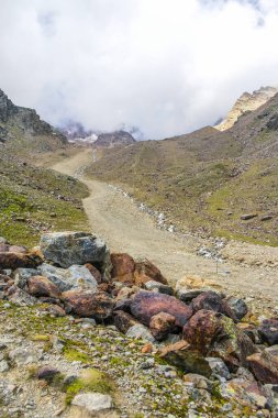 Dağların güzel manzarası