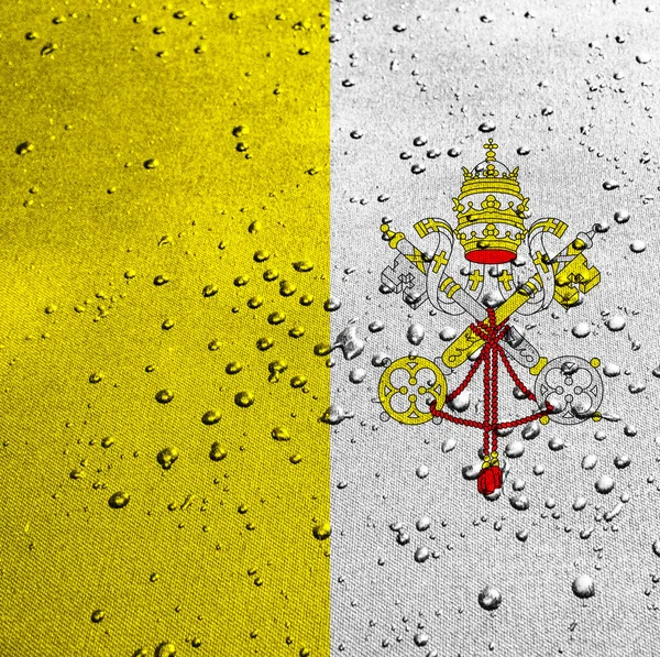 Fondo Con Colorida Bandera Decorativa Del Vaticano Gotas Agua — Foto de Stock