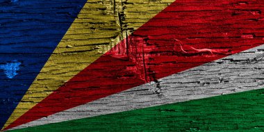 Seyşeller bayrağı ahşap kalaslarda   