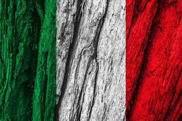 旧木板上的意大利国旗 — 图库照片