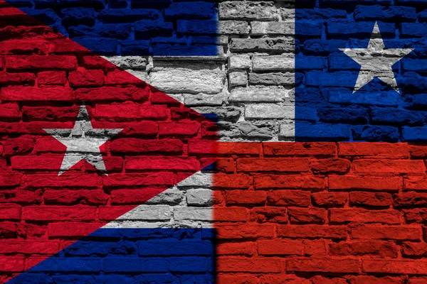 Прапори Куби Чилі Цегляній Стіні — стокове фото