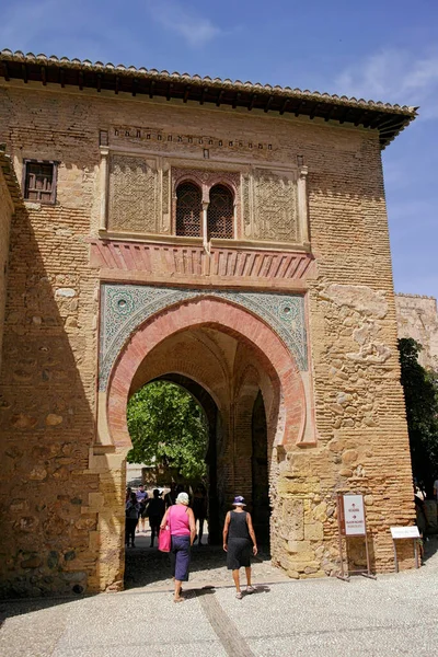 Vista Puerta Del Vino Alhambra Granada Agosto 2016 Granada Andalucía — Foto de Stock