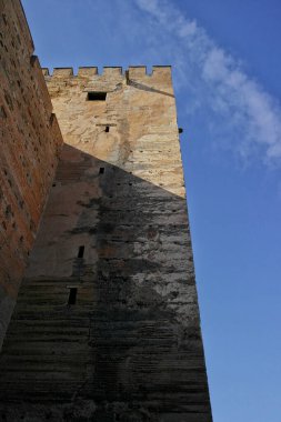 Granada Alhambra 'da Alcazaba' nın duvarları. Ağustos 2016 Granada, İspanya - Endülüs