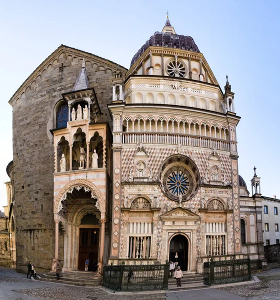 Vista Sulla Casa Esedra Del Giardiniere Presso Villa Pisani Április — Stock Fotó