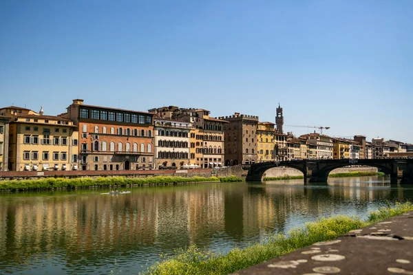 Blick Auf Eine Brücke Florenz Über Den Arno April 2018 — Stockfoto