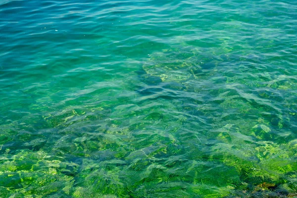 Вода Озера Гарда — стоковое фото