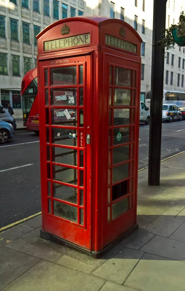 Rote Englische Telefonzelle — Stockfoto