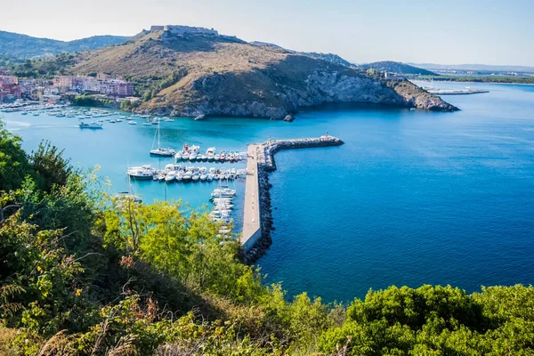 Vista sul mar Tirreno da Porto Ercole sul Monte Argentario, Toscana - İtalya