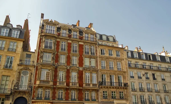 Дворцы Парижа Франция — стоковое фото