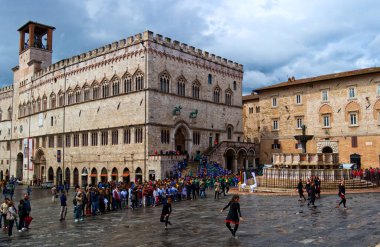 Kasımda meydanda dans et. 20 Mayıs 2016, Perugia - İtalya