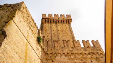 Offagna, Marche - İtalya Kalesi