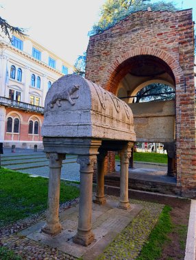 İtalya, Veneto, Padua 'daki Lovato Lovati Mezarı manzarası