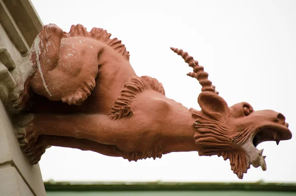 Manor Kozel-Pakleuskih Beyaz Rusya'nın çirkin yaratık keçi